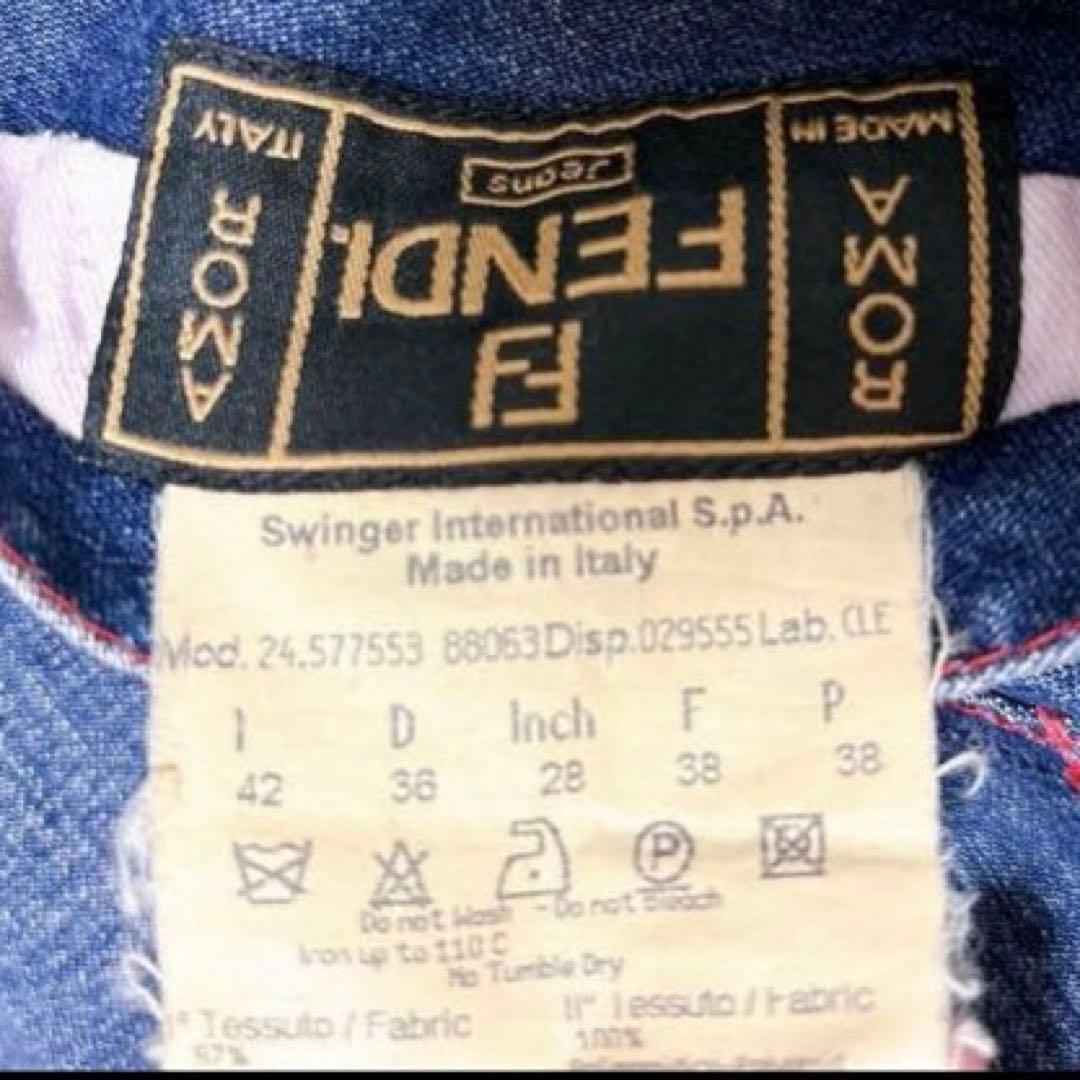 FENDI リバーシブル　デニムダウンジャケット　ズッカ　FF総柄