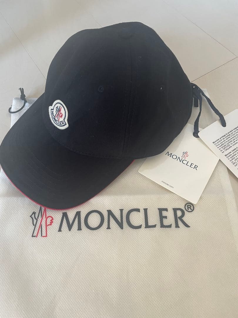MONCLER ブラック ベースボールキャップ 【正規品】