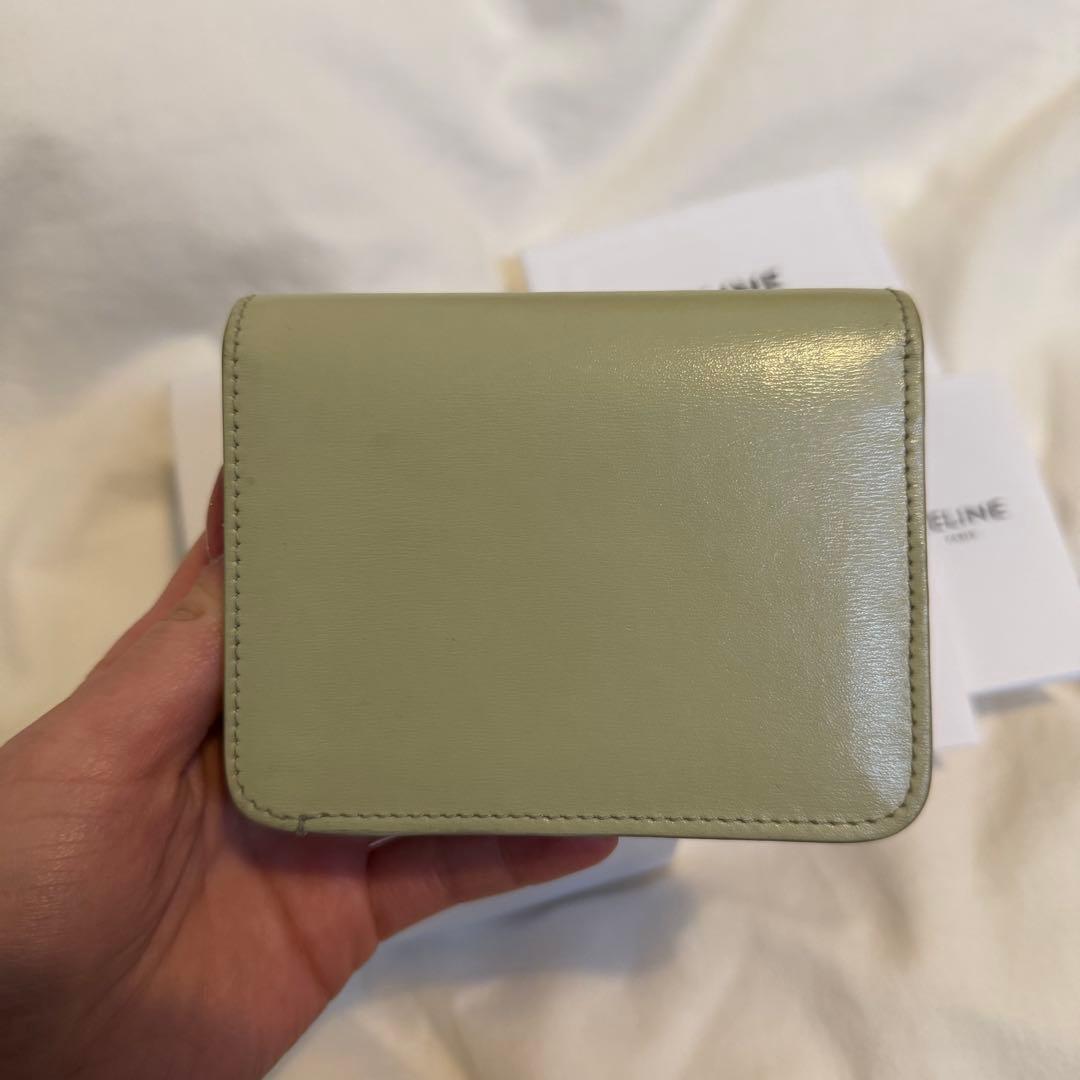 celine トリオンフ コンパクトウォレット / シャイニーカーフスキン