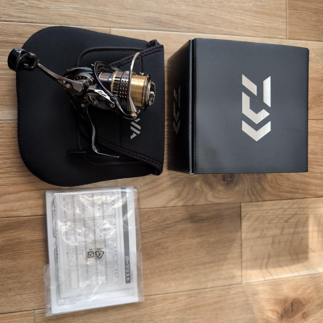 リール EXIST 1025