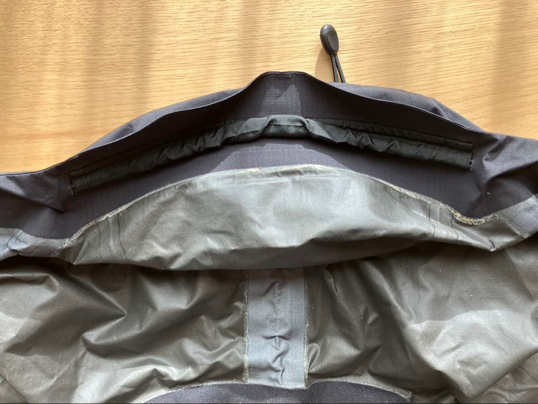 廃盤激レアマルチカラー ARC’TERYX Alpha SL Jacket S