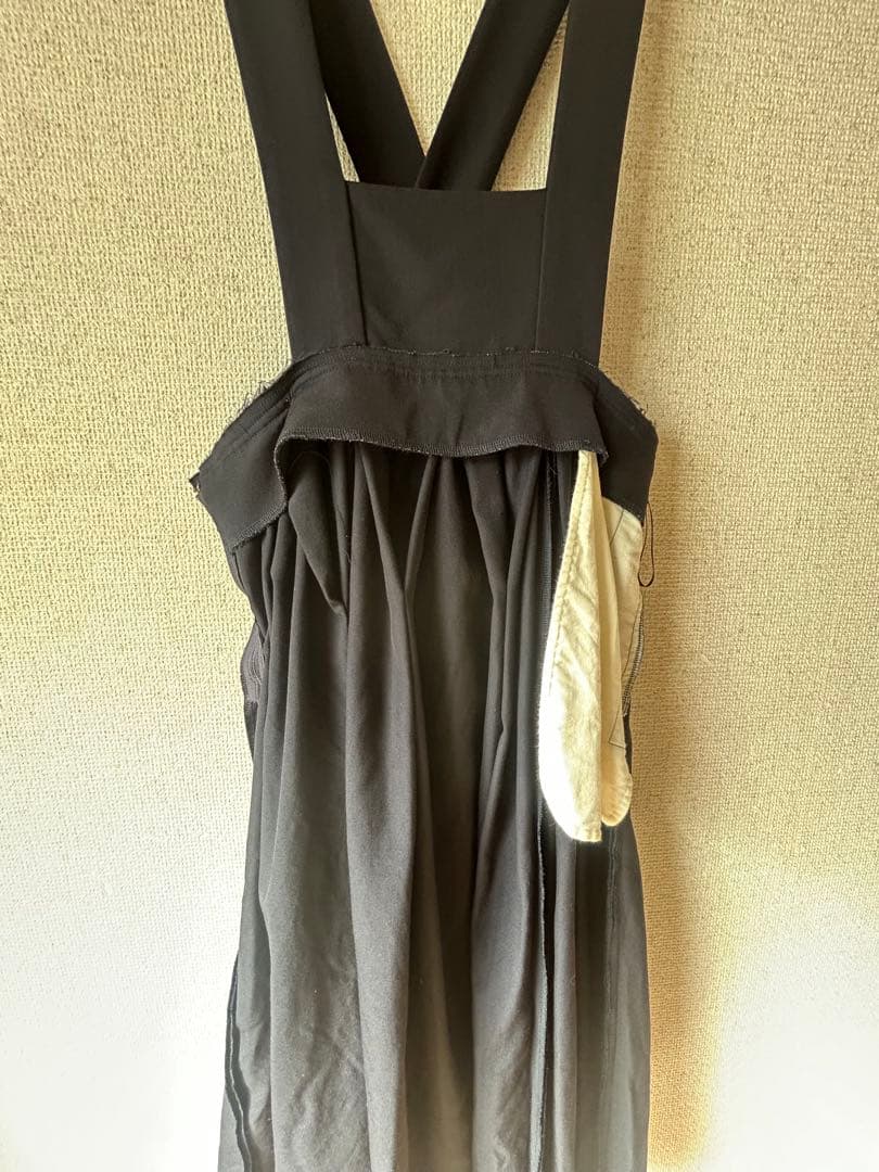 【定番人気】COMME des GARÇONS 吊りスカートSサイズネイビー