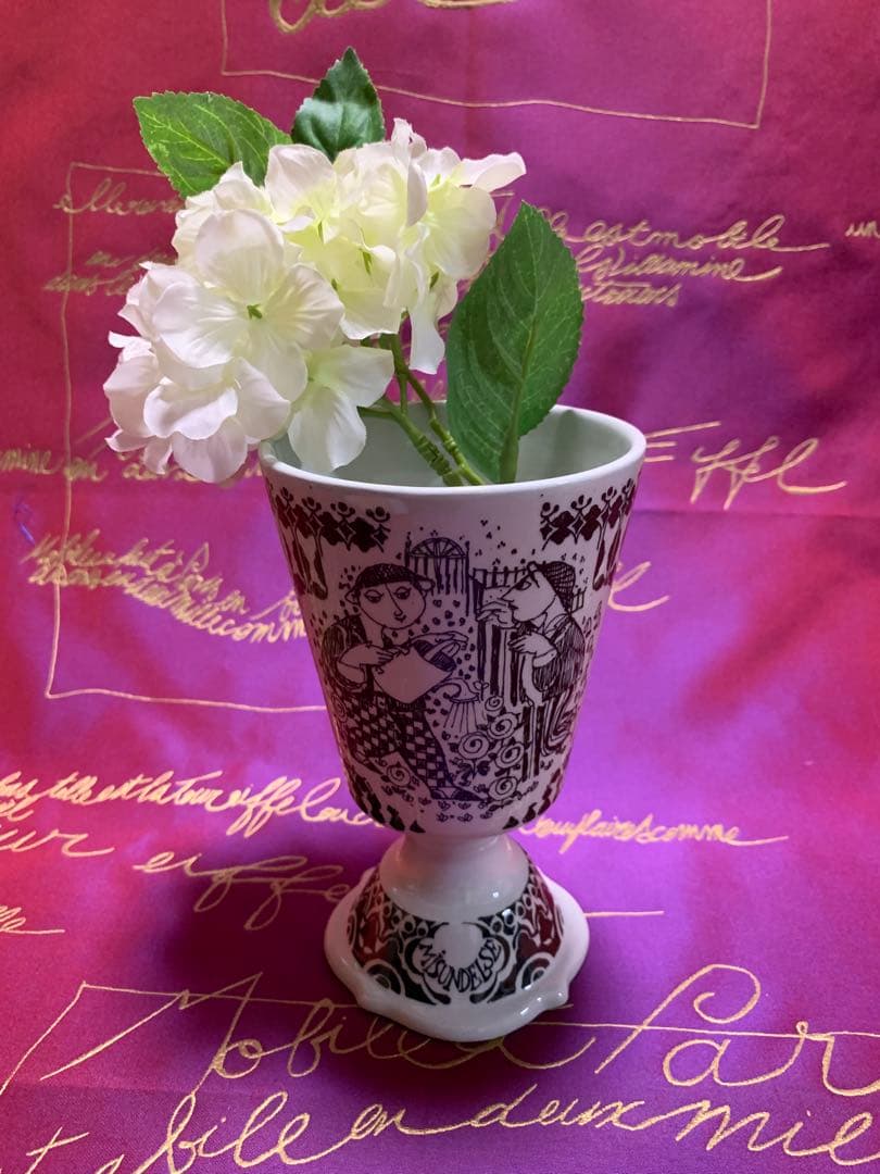 ビヨンヴィンブラッド　ニモール窯のビンテージのレアなコップ型花瓶！ペン立てにも！