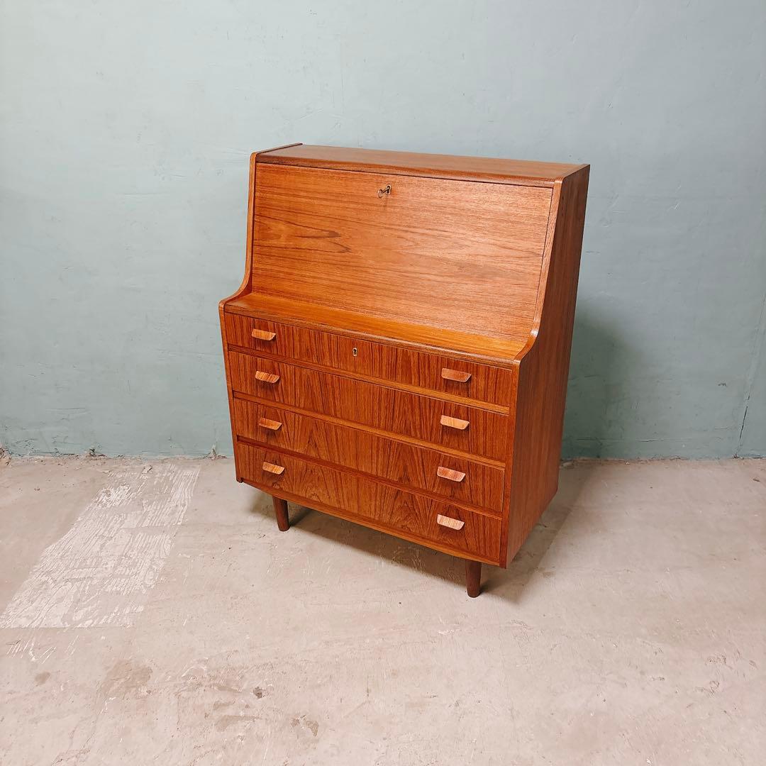 デンマーク　チーク材　ライティングビューロー　北欧家具　北欧ビンテージ