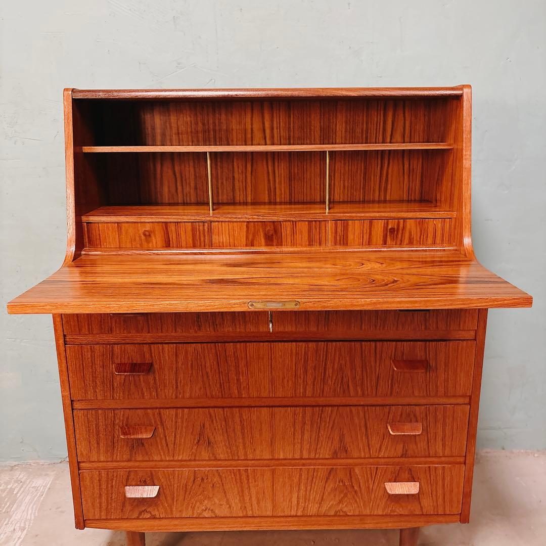 デンマーク　チーク材　ライティングビューロー　北欧家具　北欧ビンテージ