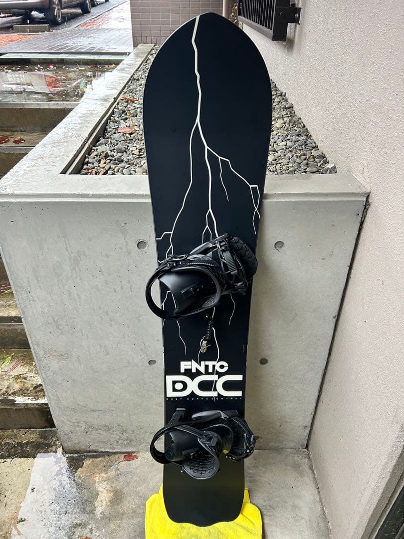 FNTC DCC カービング　スノーボード