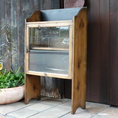イギリスアンティーク 飾り棚 ガラスキャビネット オールドパイン