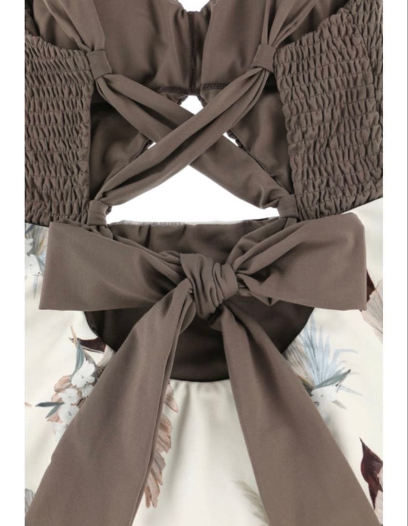 あこ様　アリシアスタン　Samantha フラワープリント 水着