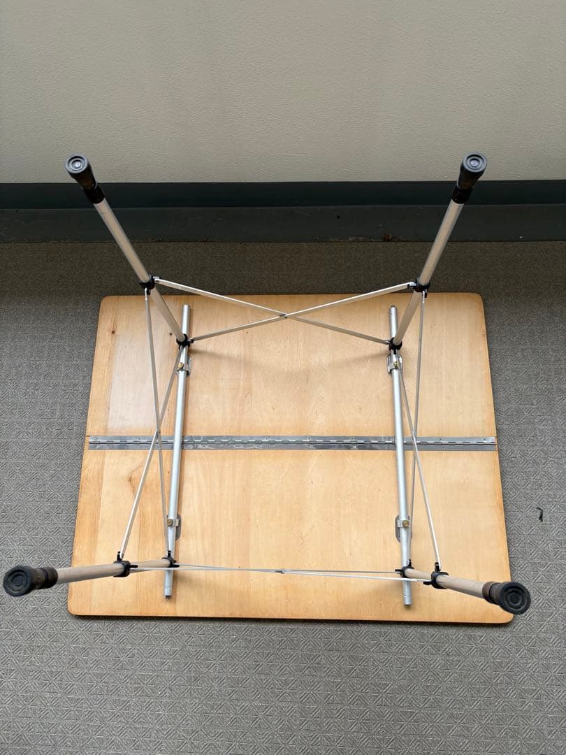 ヤマコウ期の  peak アジャスタブル フォールディングテーブル