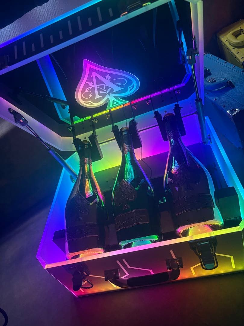 アルマンドアタッシュケース