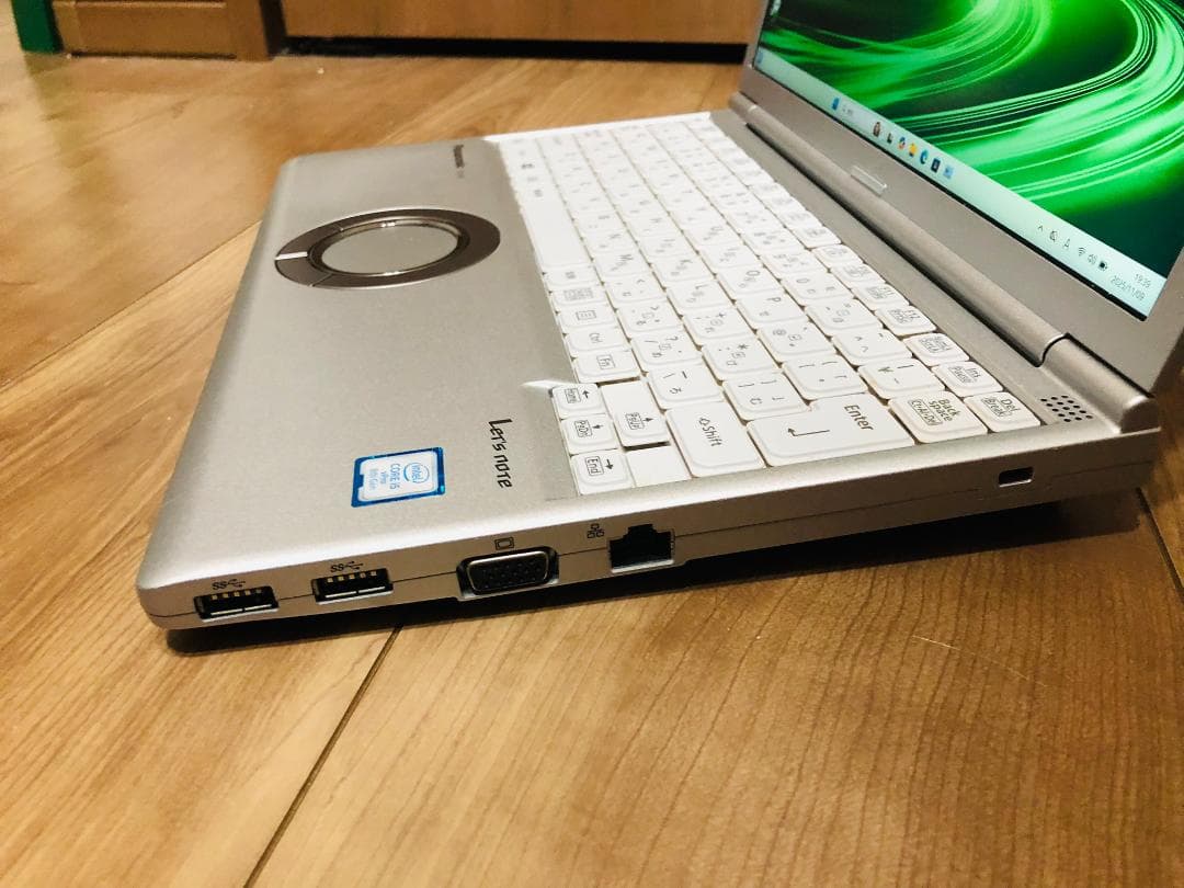 レッツノートSV8 /256GB/16GB/OFFICE2021 バッテリー良好