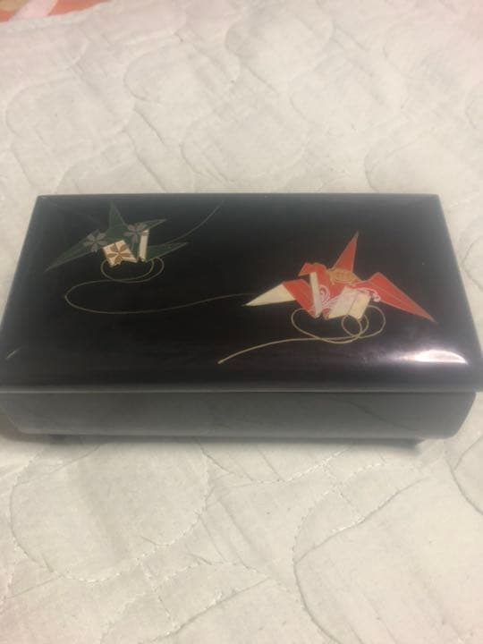 はせがわの、100万人のオルゴールです。