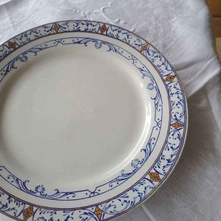 フランスアンティーク　 Colbertコルベート　デザート皿