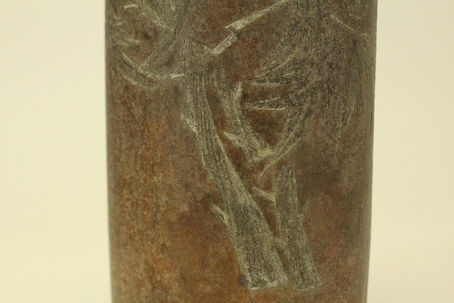 中国美術 朱泥 刻花鳥紋 在印 筒花瓶 骨董 時代物(HA528)