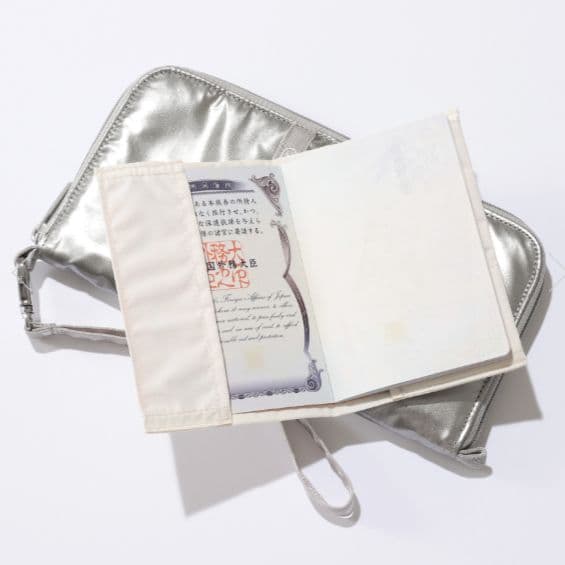 ひとりっぷ(R)×LeSportsac MASTER TRAVEL WALLET