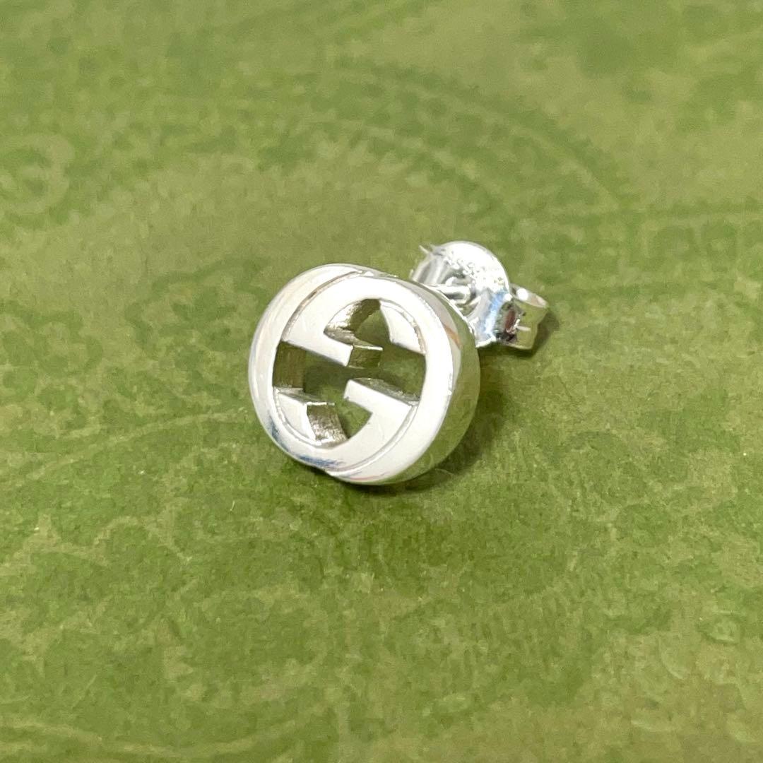 【極美品】グッチ　インターロッキングGピアス片耳 メンズ/レディース　925