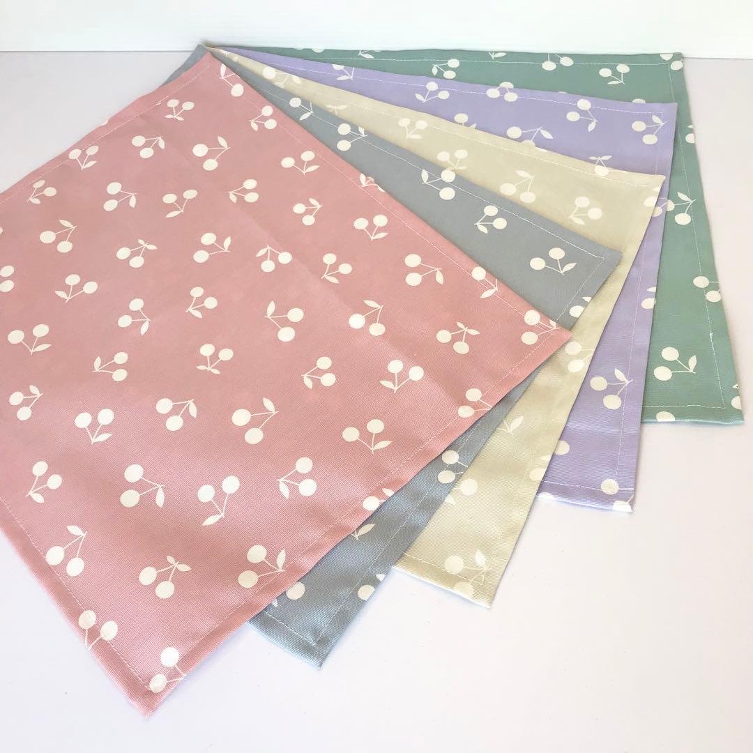 yuao様　確認用　ランチョンマット　さくらんぼ　30×35 5枚