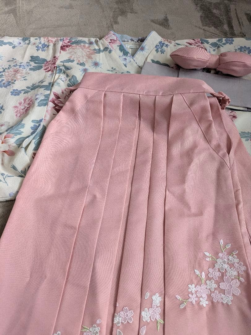 キャサリンコテージ　110センチ　簡単着付け袴