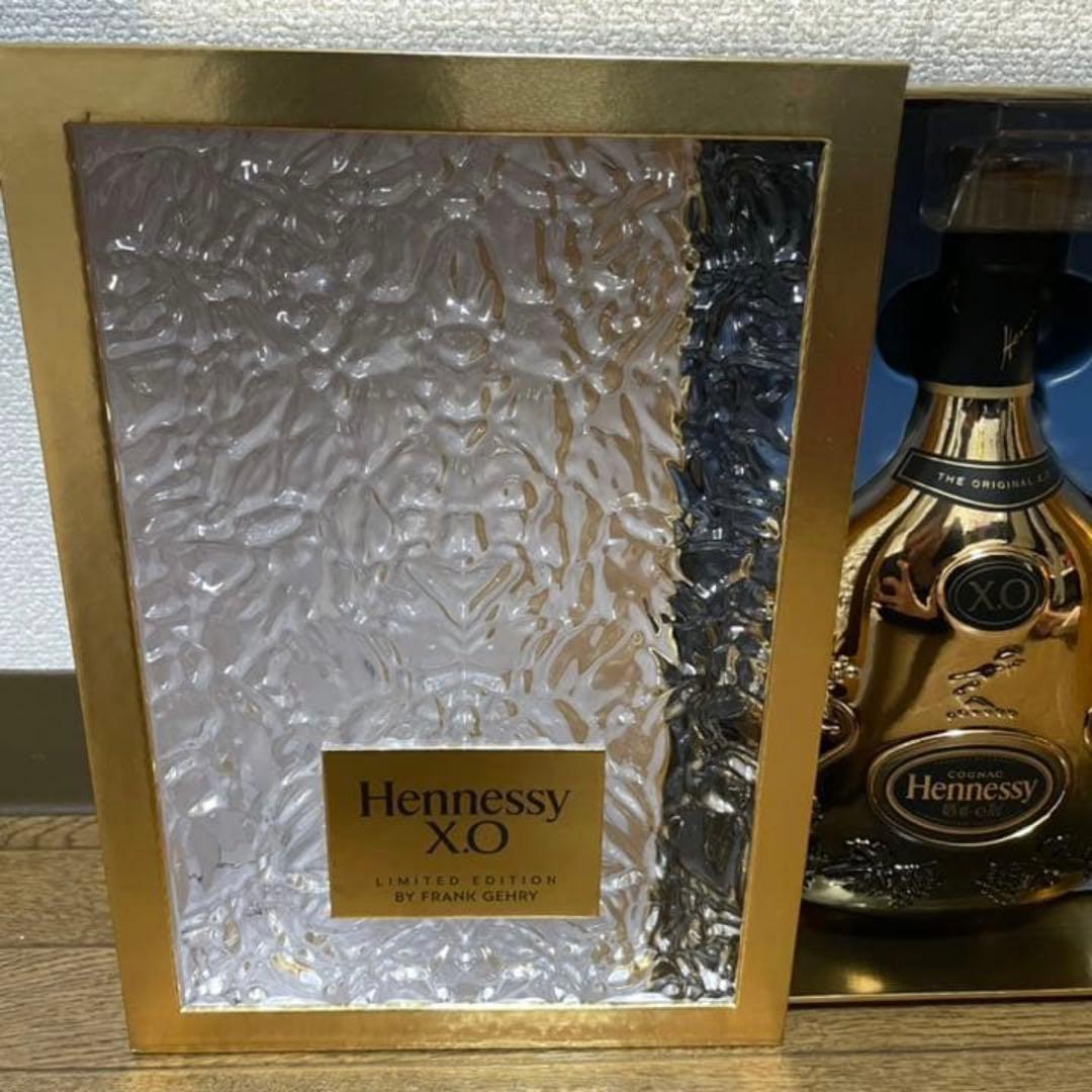 ヘネシー X.O フランク・ゲーリー リミテッドエディション150周年記念ボトル