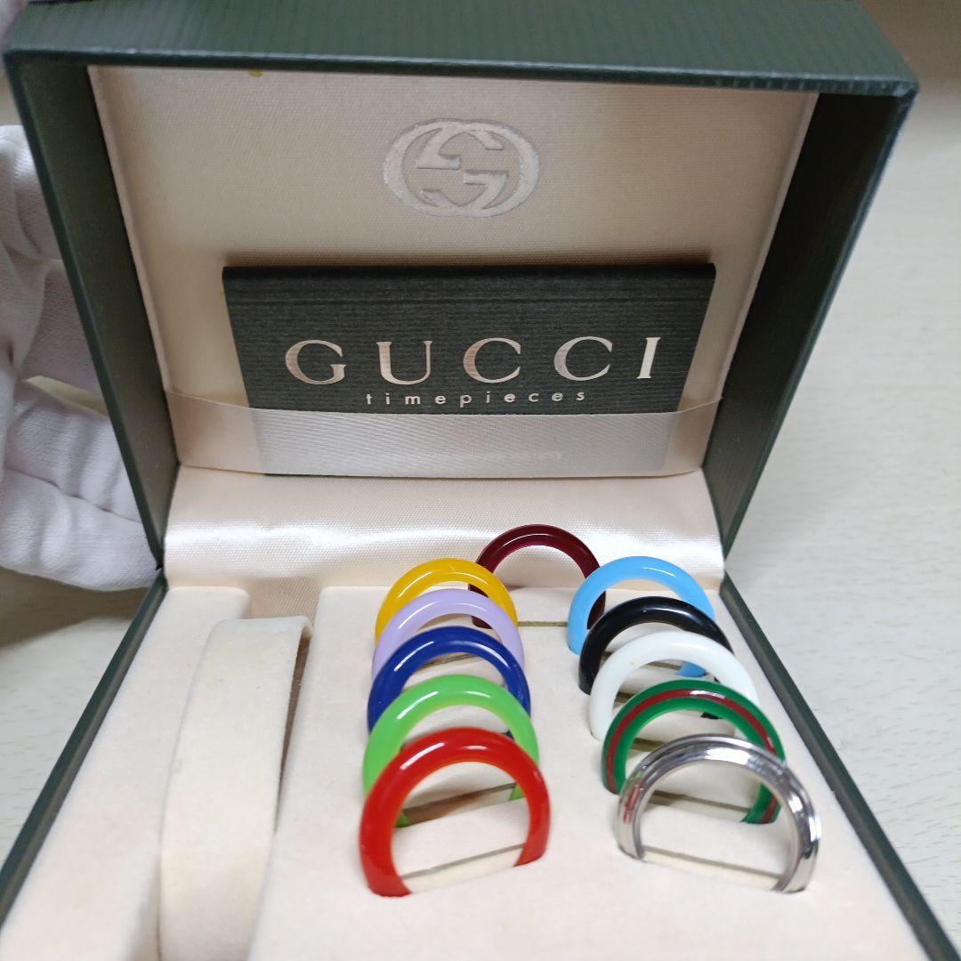 貴重なシルバー　GUCCI ベゼルチェンジ 時計　電池交換済