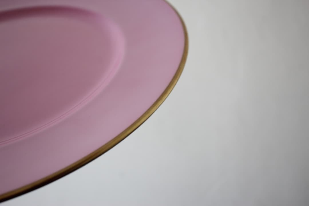 イタリア　リチャードジノリ　ドッチア窯　３０cm　金彩プレート　ピンク