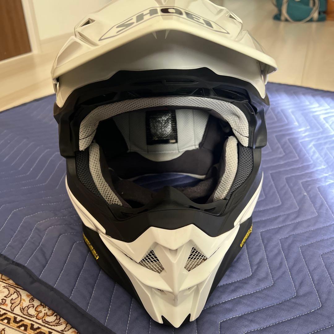 【限定価格】SHOEI バイクヘルメットVFX-RW 2018年製　ゴーグル付