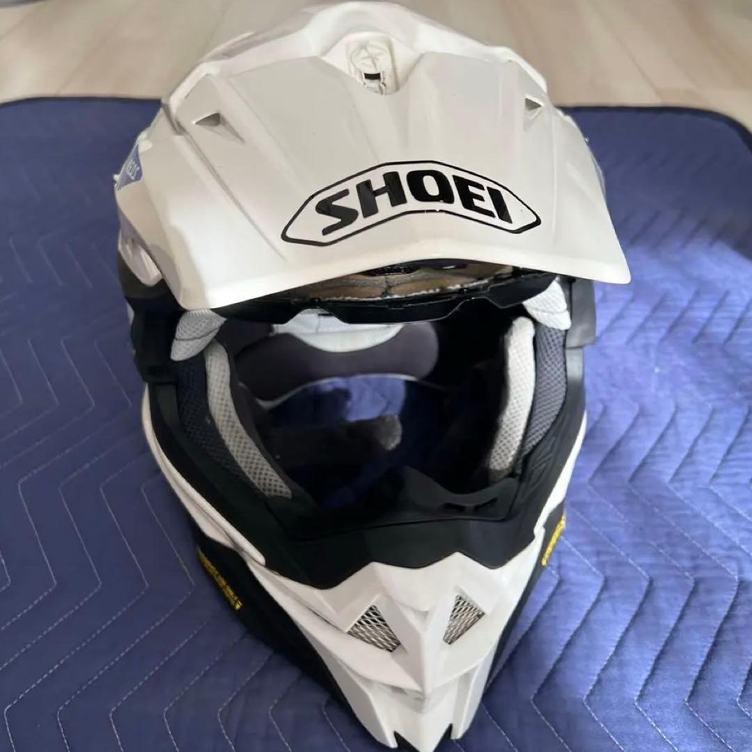 【限定価格】SHOEI バイクヘルメットVFX-RW 2018年製　ゴーグル付