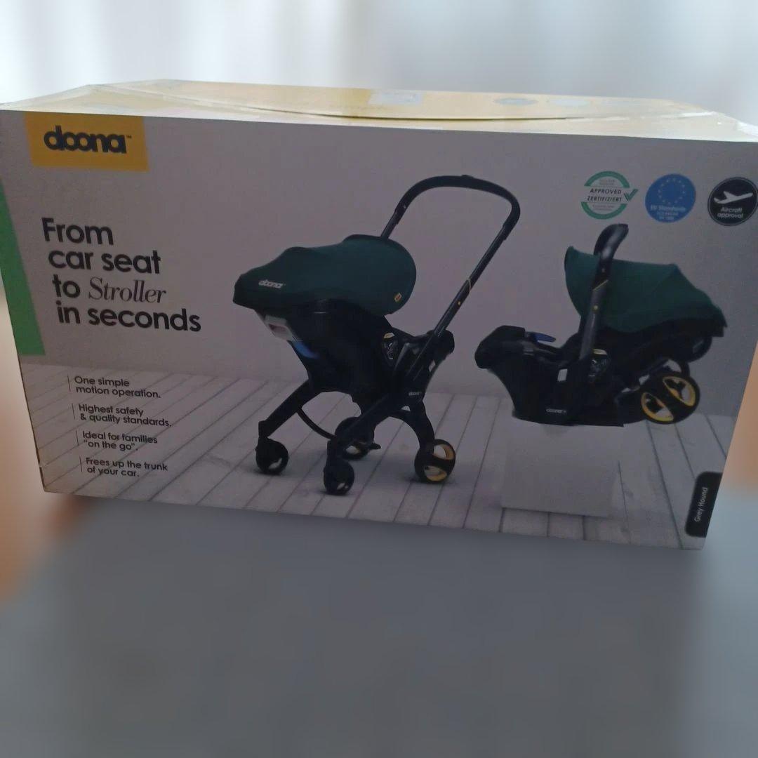 ドゥーナベビーカー　グレー　箱つき