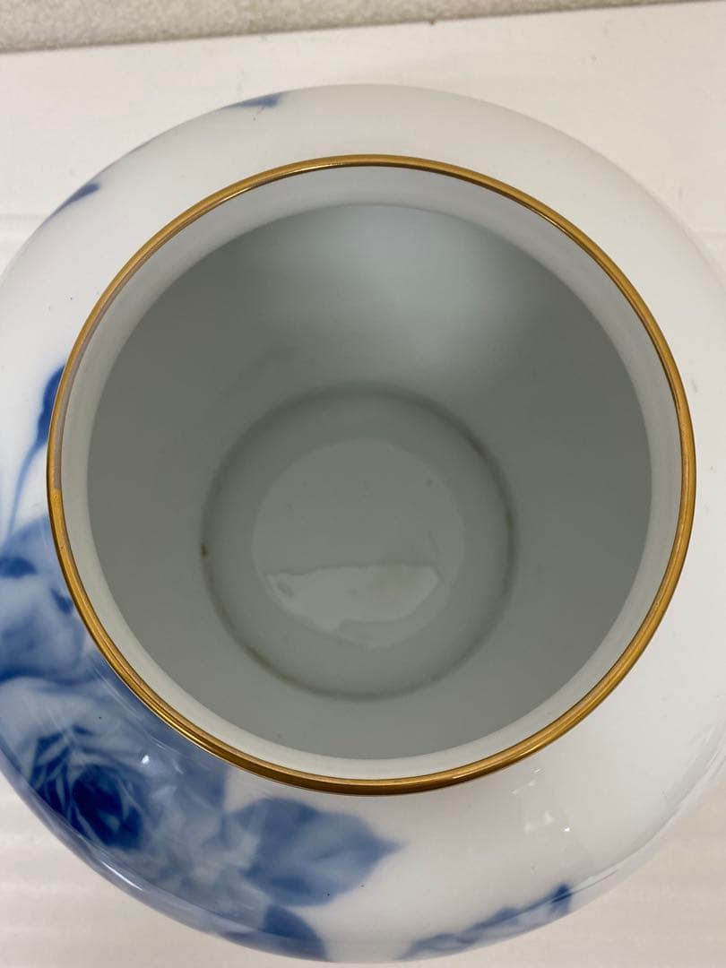 3-3288 大倉陶園　ブルーローズ花瓶