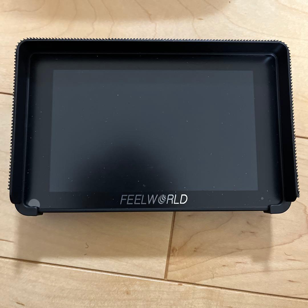 Feelworld F6 PLUS モニターPOWEREXTRA バッテリー付き