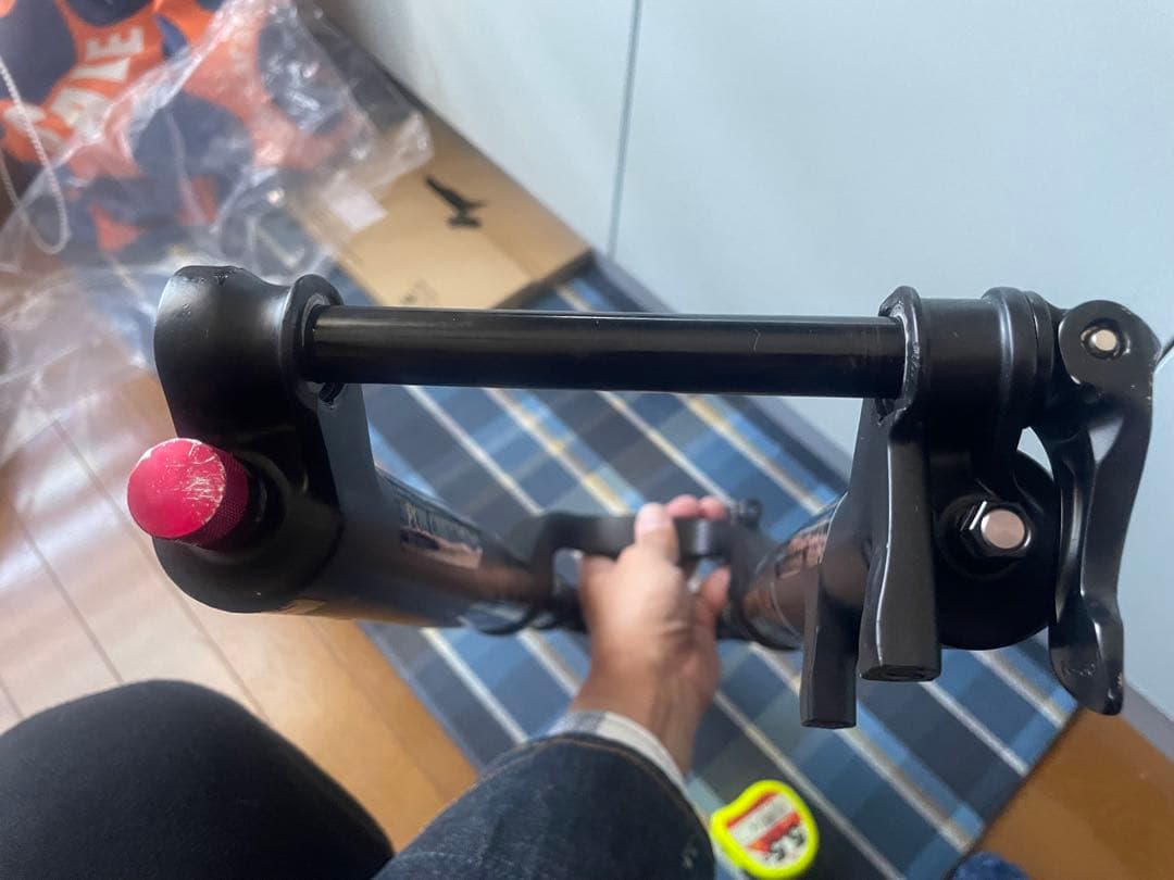 FOXサスペンションフォークファクトリー　34 27.5 150㍉ストローク