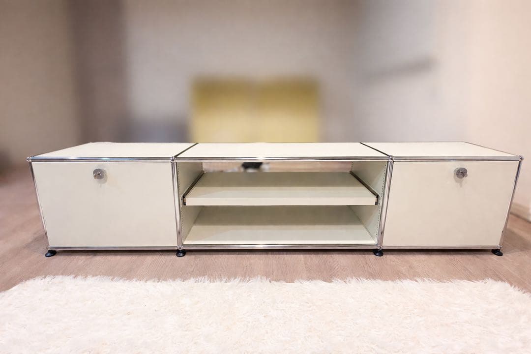 【最終価格】USMハラー　テレビ台　ホワイト　リプロダクト