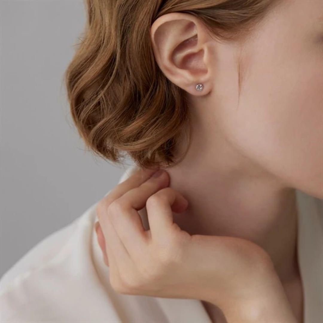 【最終値下げ価格】4°C K10ホワイトゴールドピアス