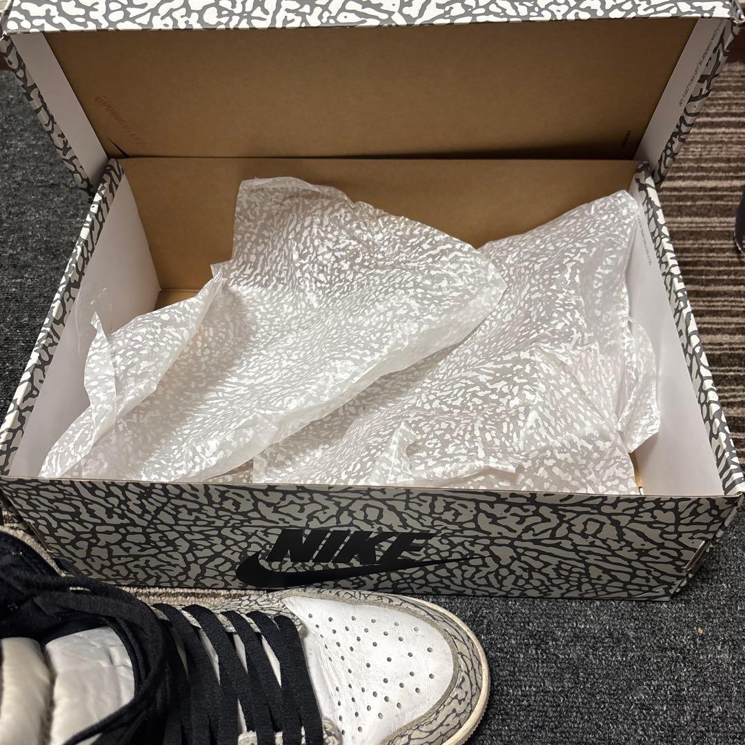 Nike Air Jordan 1 ホワイト/ブラック/グレー