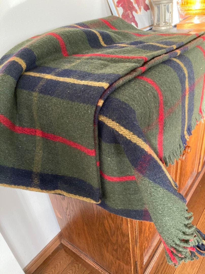 ［新品未使用] 大判厚手膝掛け　万能大判ラグF.O.B COOP大幅お値下げ♪♪