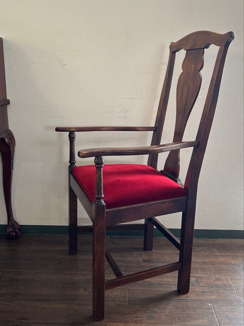 k240r124 英国調 赤いベロア座面のアンティークチェア アームチェア 1脚