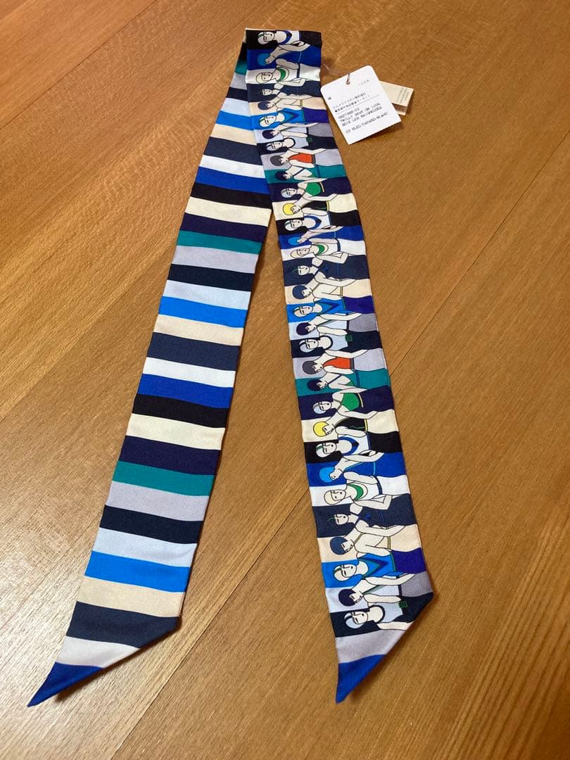 HERMES ツイリー　水遊びをする人　青系　タグ付新品未使用