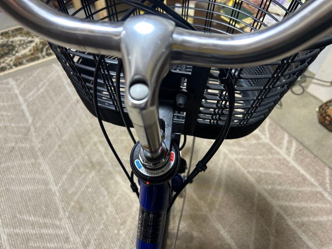 隠*蔵様 兵庫県神戸市より！電動自転車パナソニック ビビYX 2023年製とても