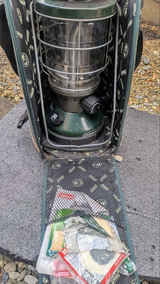 コールマンランタン 収納バッグ付き