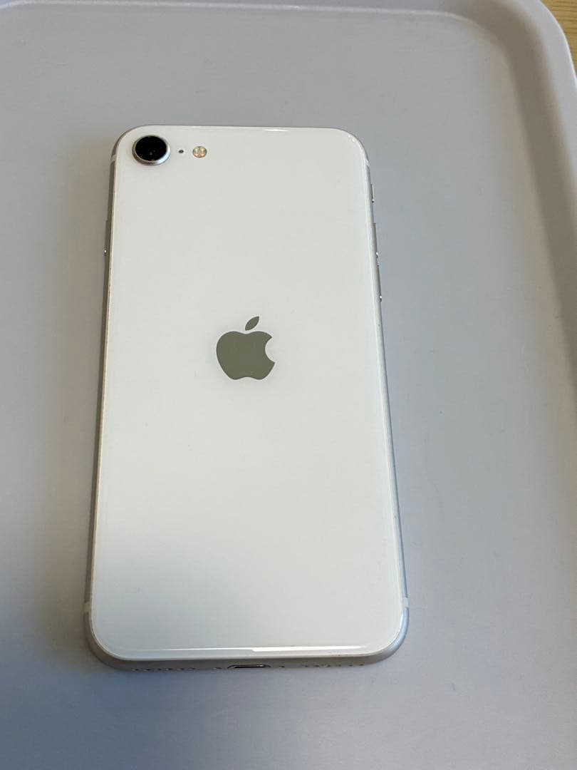 iPhone SE3 128GB 第3世代 ホワイト　SIMフリー