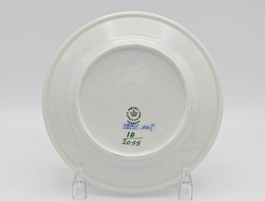 状態極良 ロイヤルコペンハーゲン グリーンフルーテッド ホテル仕様プレート 3客