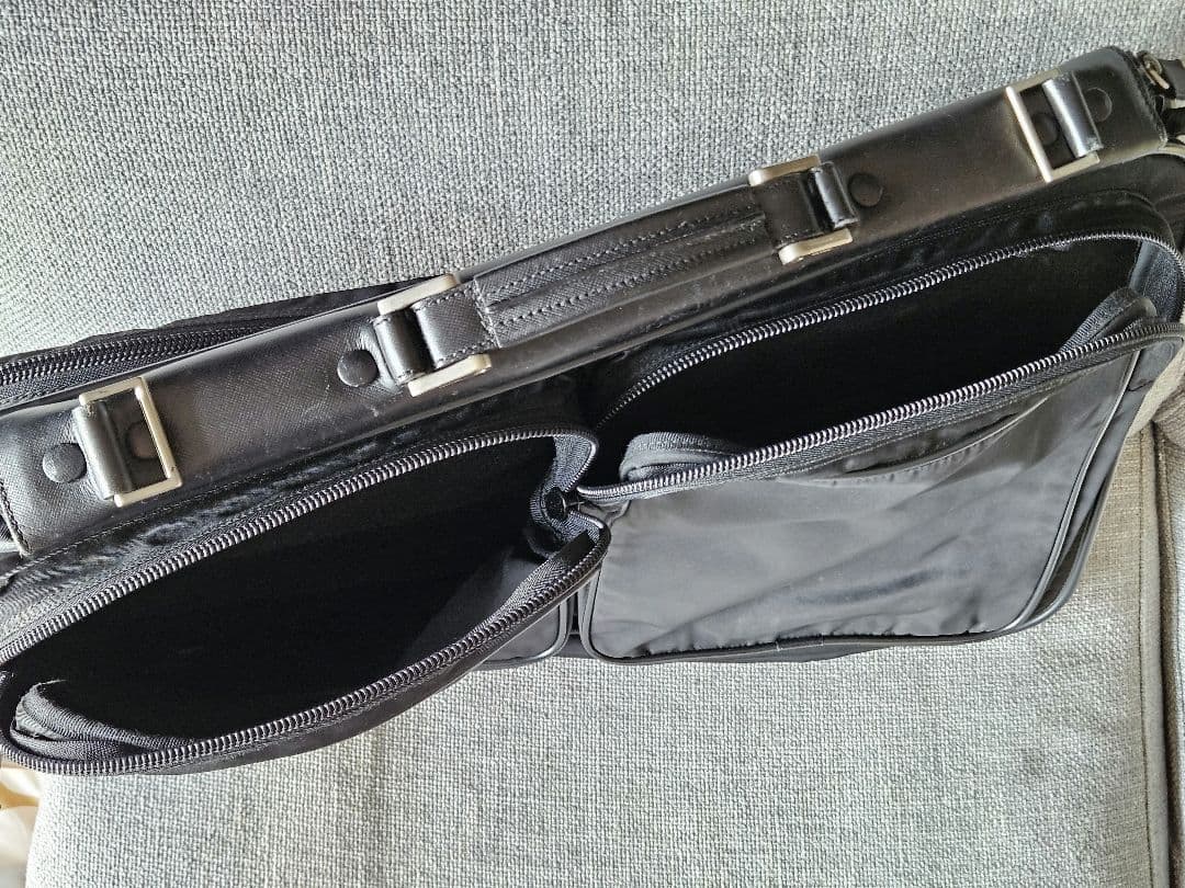 PRADA プラダ ガーメントバッグ ショルダーバッグ ブラック