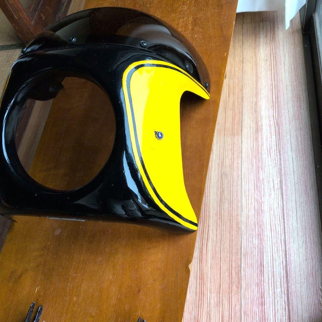 BEET　美品　z1装着　ロックハートフロントカウル180