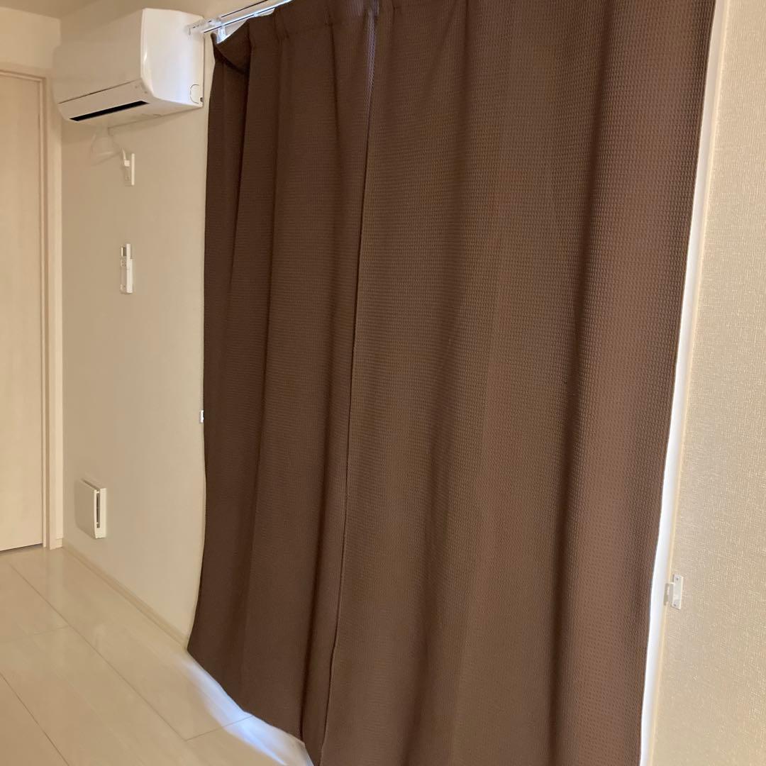 遮音遮光カーテン