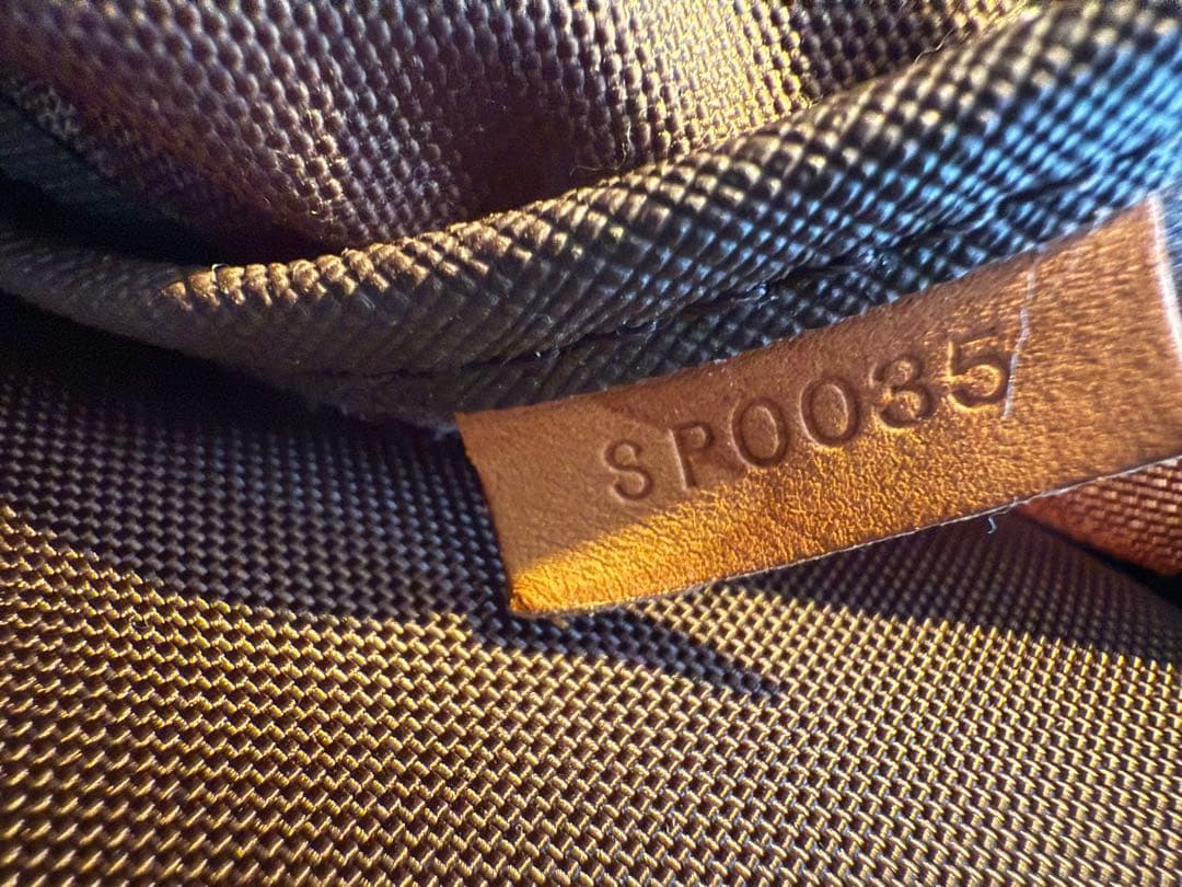 y*8様 Louis Vuitton モノグラム キャリーケース