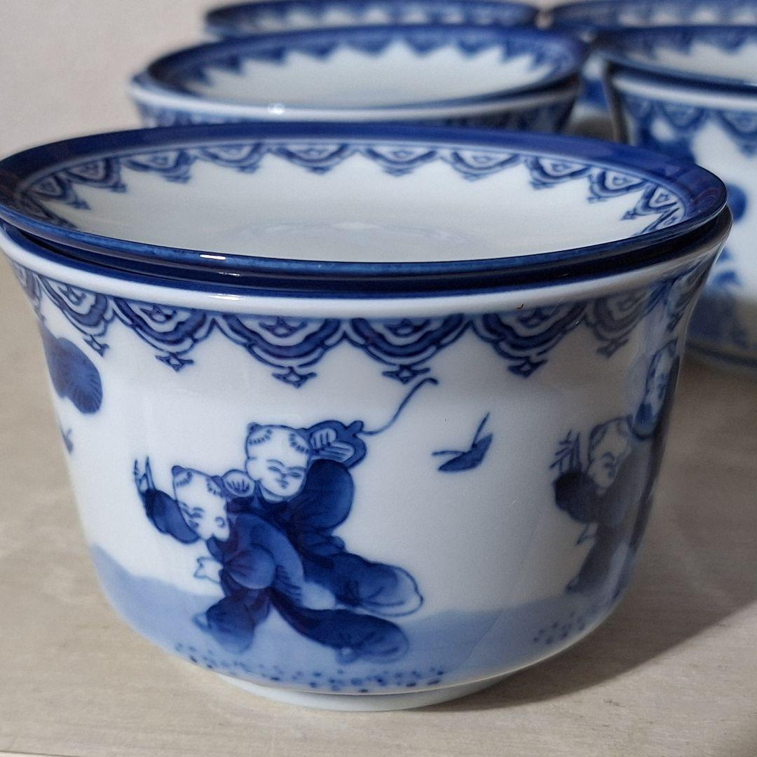 有田焼　鍋島焼　華山　蓋付き　小鉢　陶器　藍色染　付三人唐子柄　ヴィンテージ
