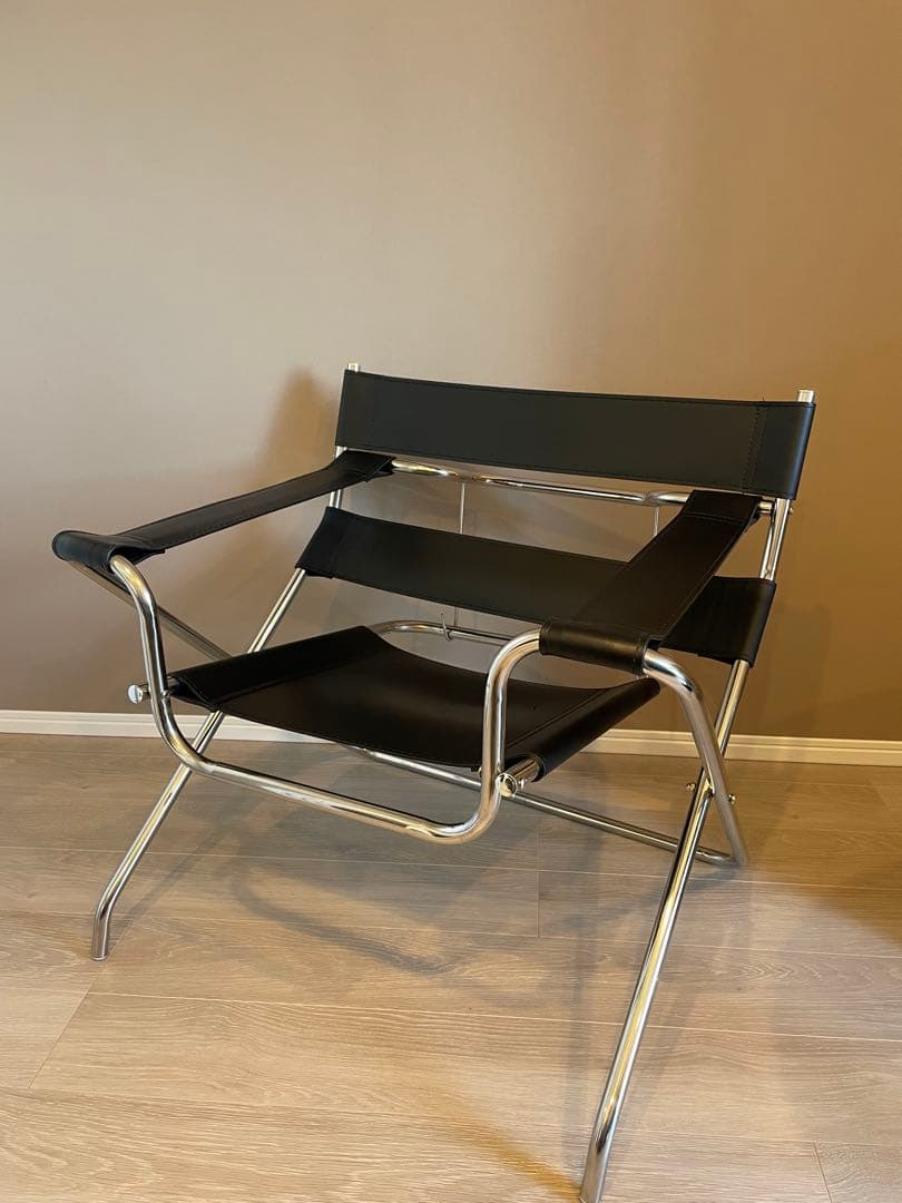 リプロダクト ワシリーチェア 折りたたみ式 デザイナーズチェア レザー ブラック