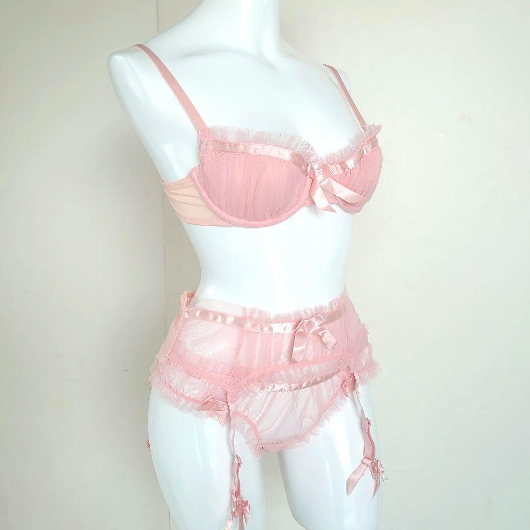 イギリス高級ランジェリー　CHARNOS　ブラ　タンガ　ガーターベルト　セット