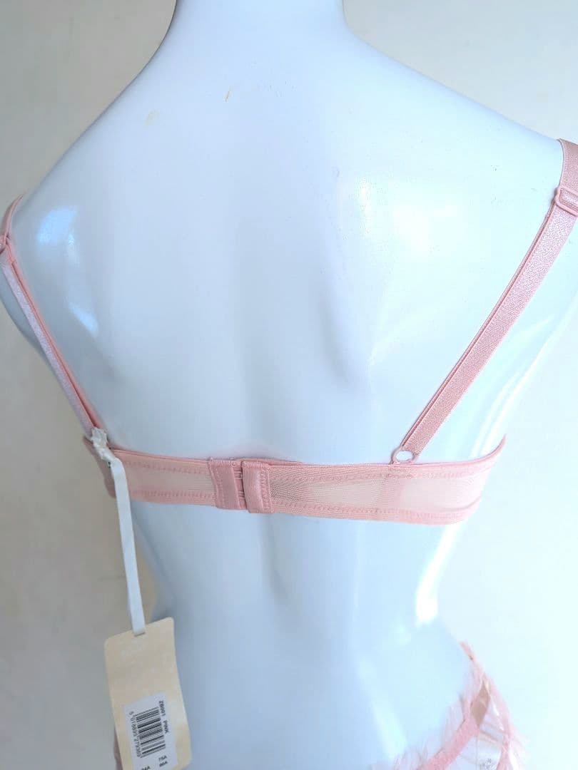 イギリス高級ランジェリー　CHARNOS　ブラ　タンガ　ガーターベルト　セット