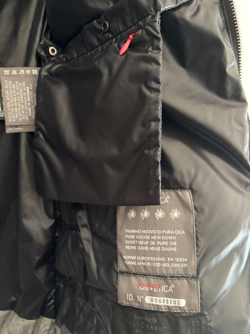 DUVETICA ウール　フード付きダウンジャケット　size40